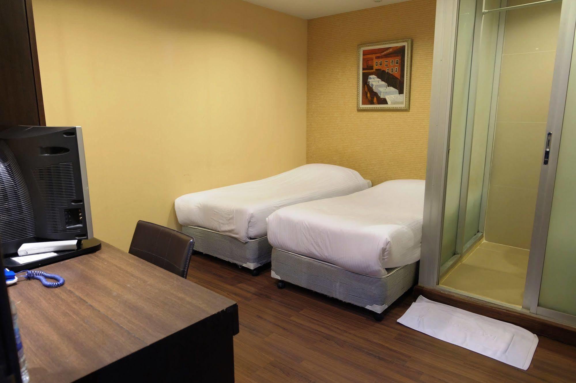Take A Rest Hotel Μπανγκόκ Εξωτερικό φωτογραφία
